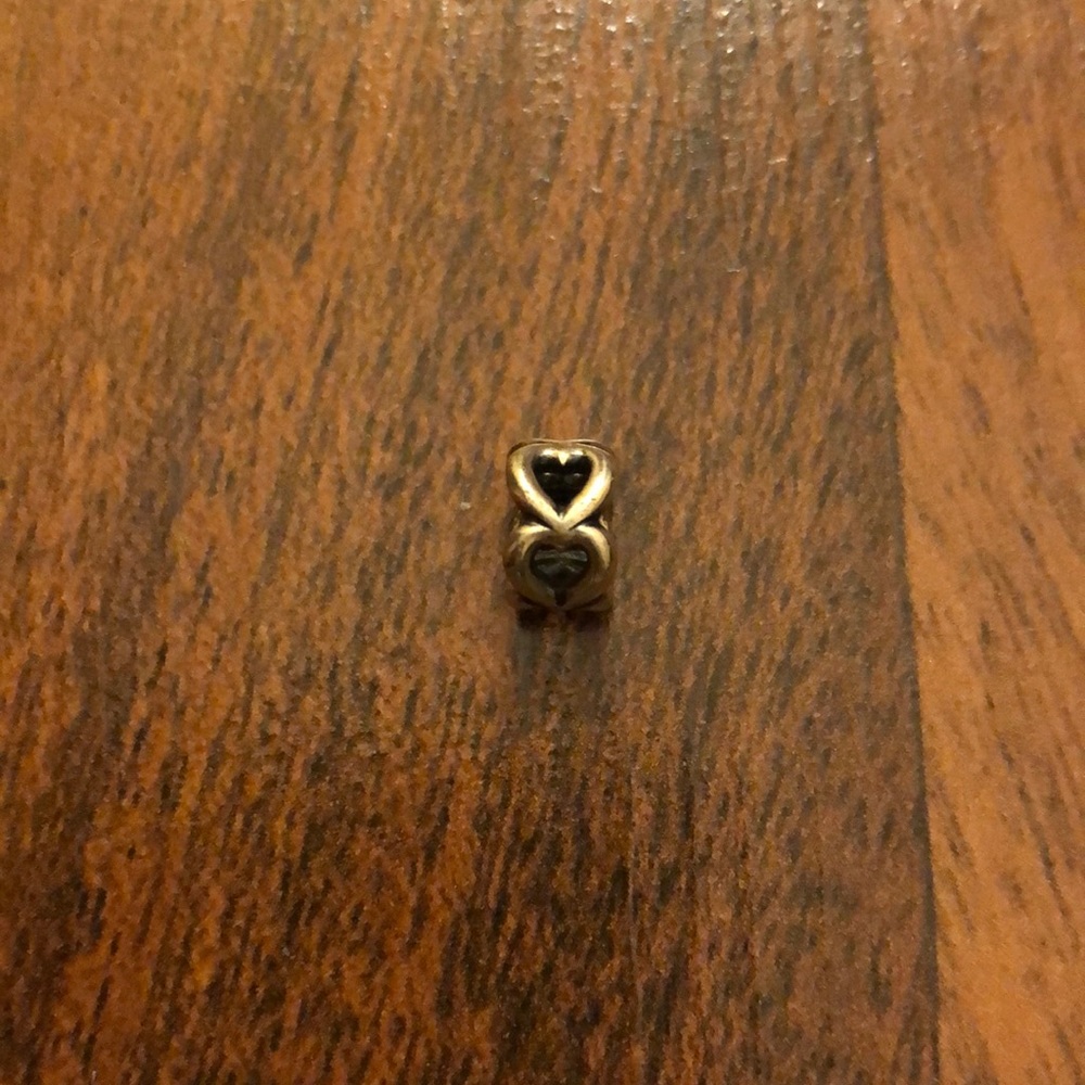 Pandora hearts charm